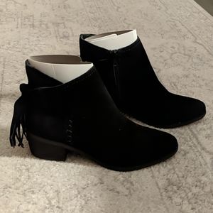 Suede ankle booties